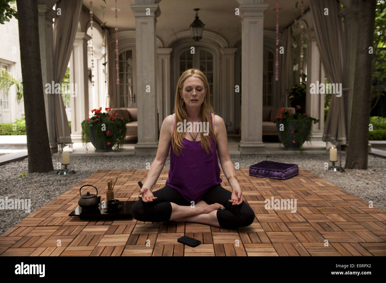 Des cartes POUR LES ÉTOILES (2014) Julianne Moore DAVID CRONENBERG (DIR) COLLECTION MOVIESTORE LTD Banque D'Images