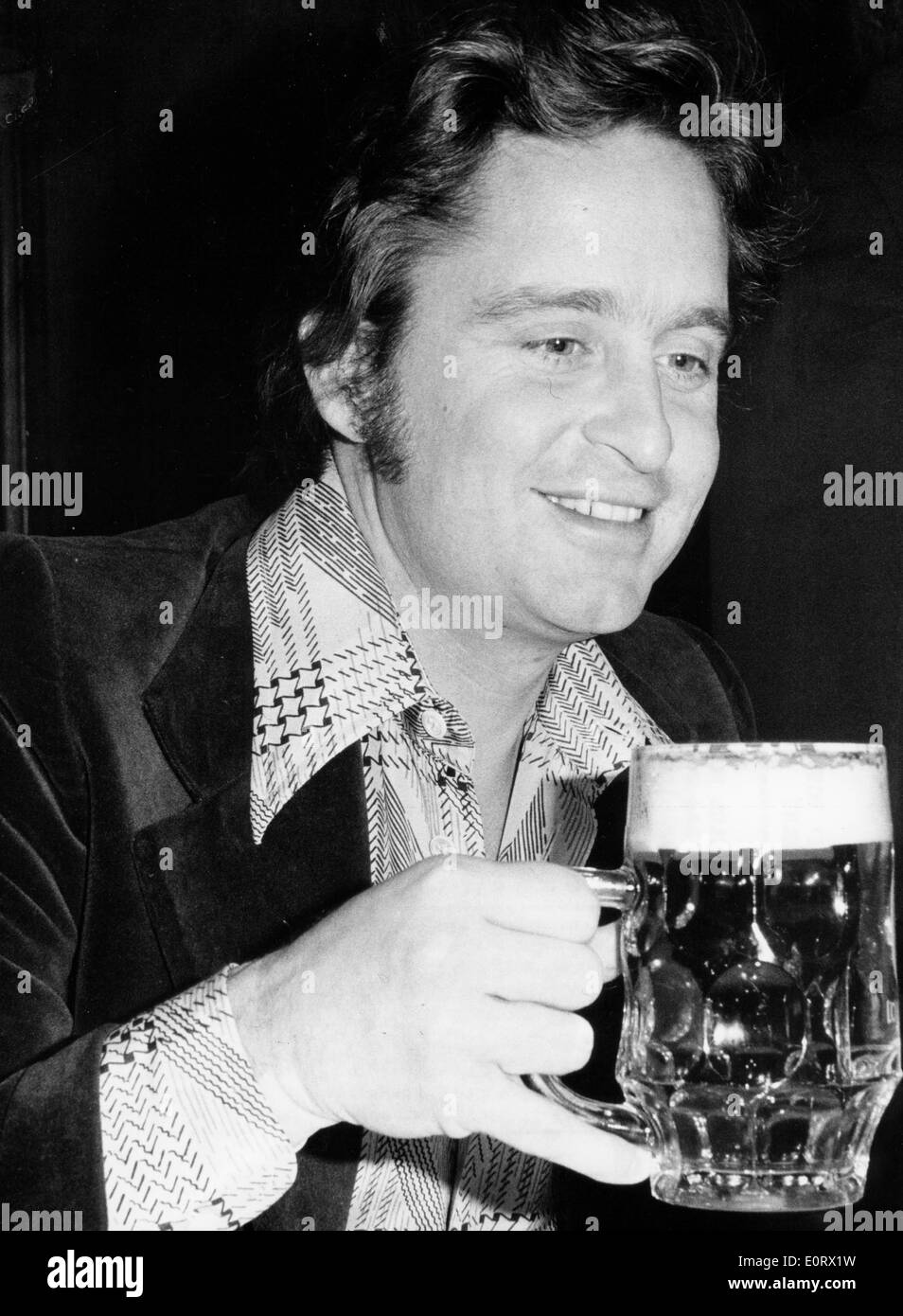 L'acteur Michael Douglas bénéficie d'un verre Banque D'Images