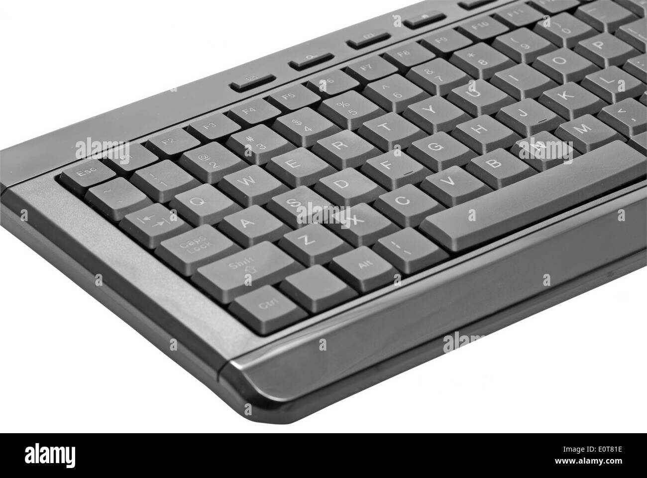 Clavier noir isolé sur un fond blanc. Banque D'Images