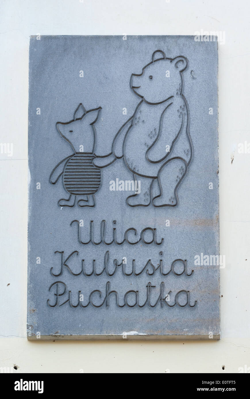 Ulica Kubusia Puchatka (Winnie-the-Pooh) street sign, Varsovie, Pologne Banque D'Images