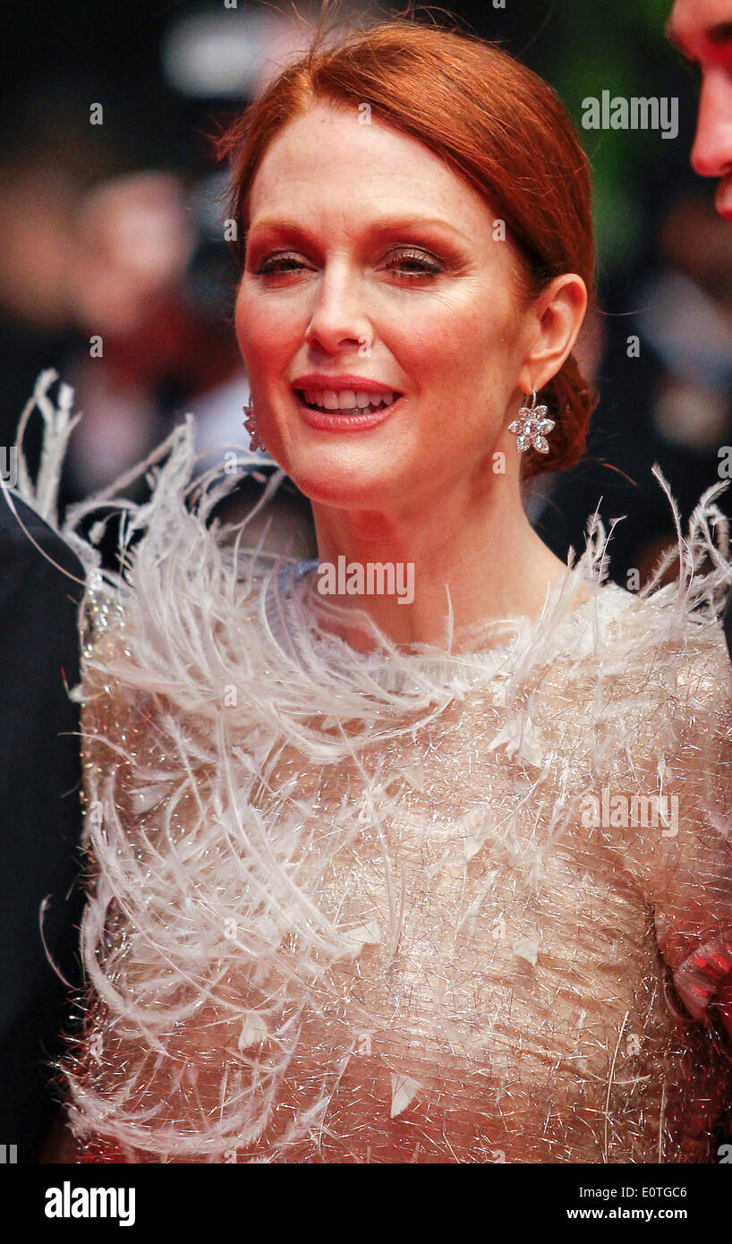 JULIANNE MOORE DES CARTES POUR LES ÉTOILES. PREMIERE. 67ème FESTIVAL DU FILM DE CANNES CANNES FRANCE 19 Mai 2014 Banque D'Images