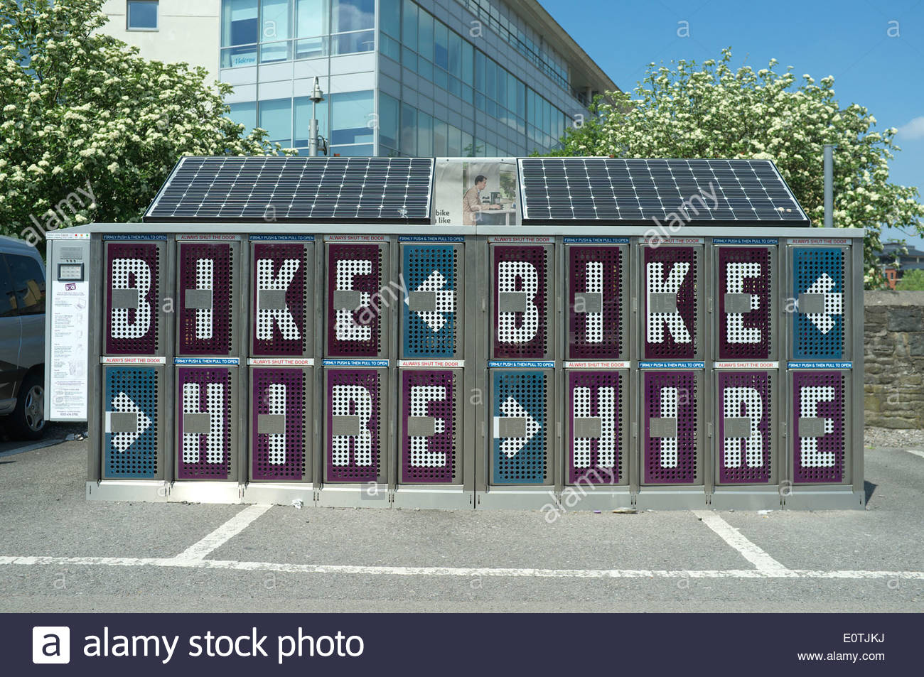 brompton lockers