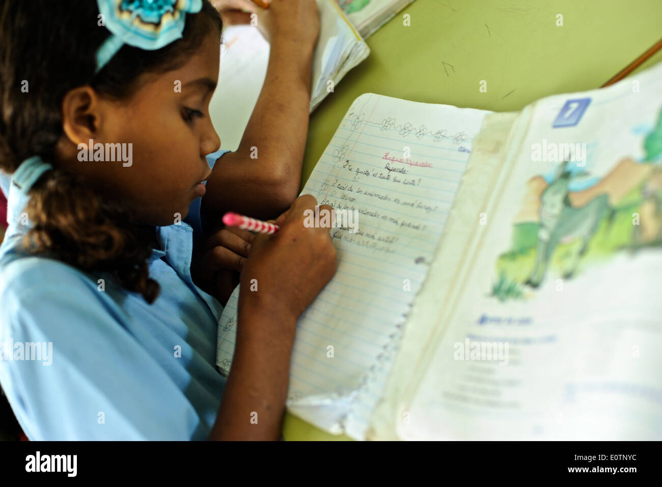 République dominicaine l'apprentissage des enfants dans une classe de Abreu, à côté de Playa Grande, 120 km à l'Est de Puerto Plata. Banque D'Images