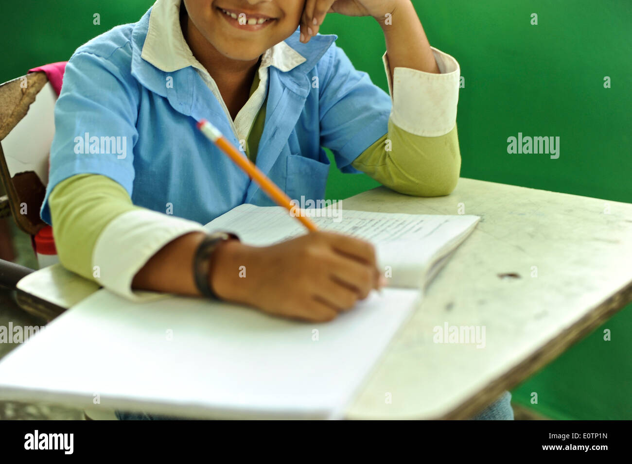 République dominicaine l'apprentissage des enfants dans une salle de classe à Cabrera, à côté de Playa Grande, 120 km à l'Est de Puerto Plata. Banque D'Images