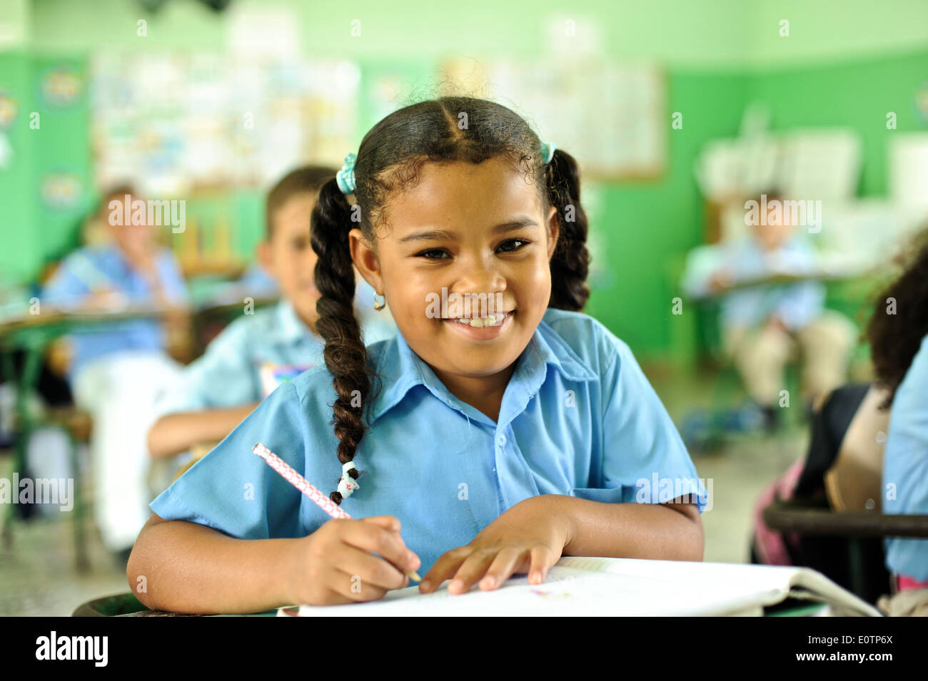 République dominicaine l'apprentissage des enfants dans une classe de Abreu, à côté de Playa Grande, 120 km à l'Est de Puerto Plata. Banque D'Images
