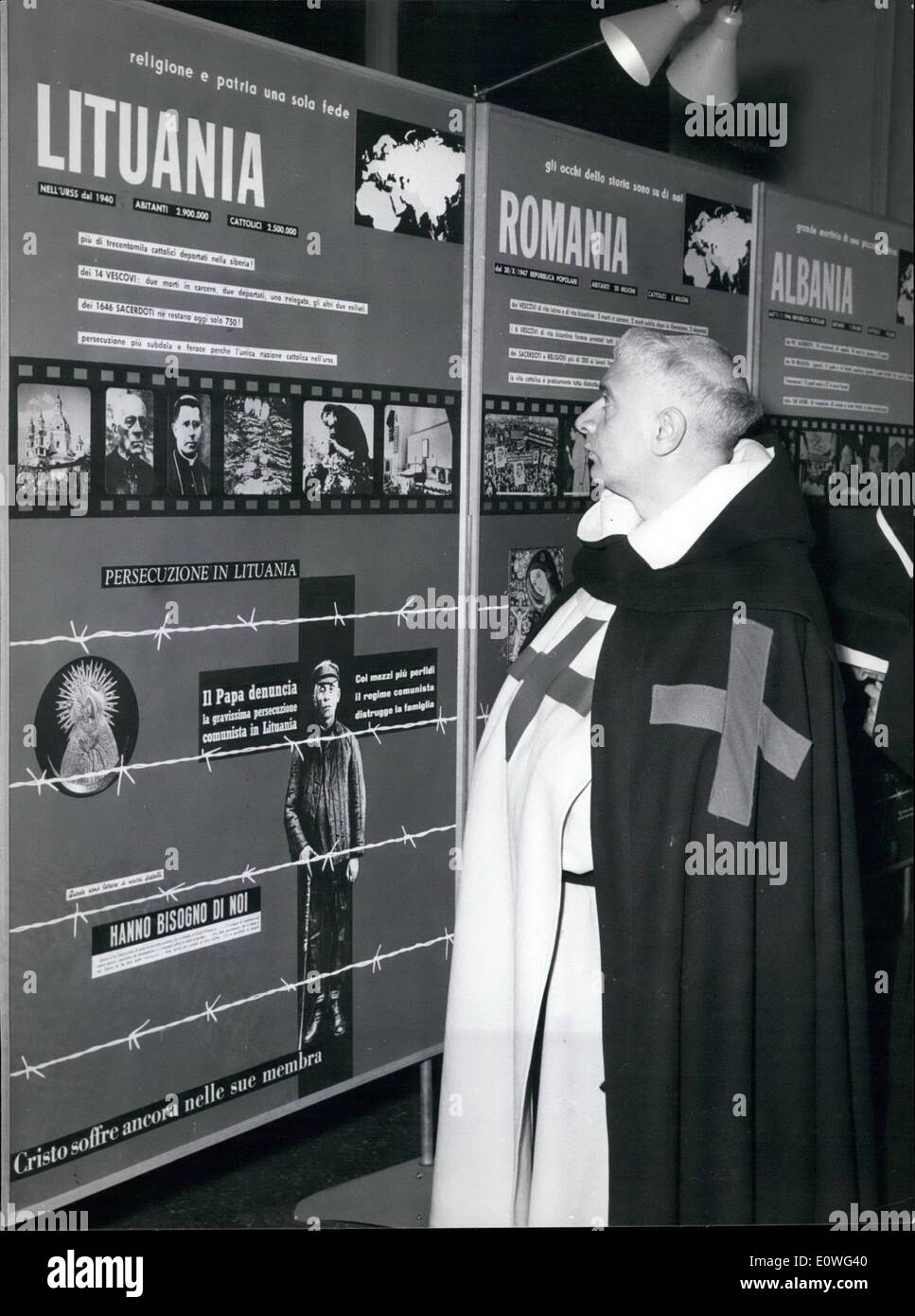 Novembre 11, 1962 - Rome, novembre 1962. Est ouvert au public à Rome une très intéressante exposition intitulée l'Église du Silence , dont les images et l'écriture de document l'oppression contre l'Église catholique sous le parti communiste dans les pays de l'curtainÃ Banque D'Images