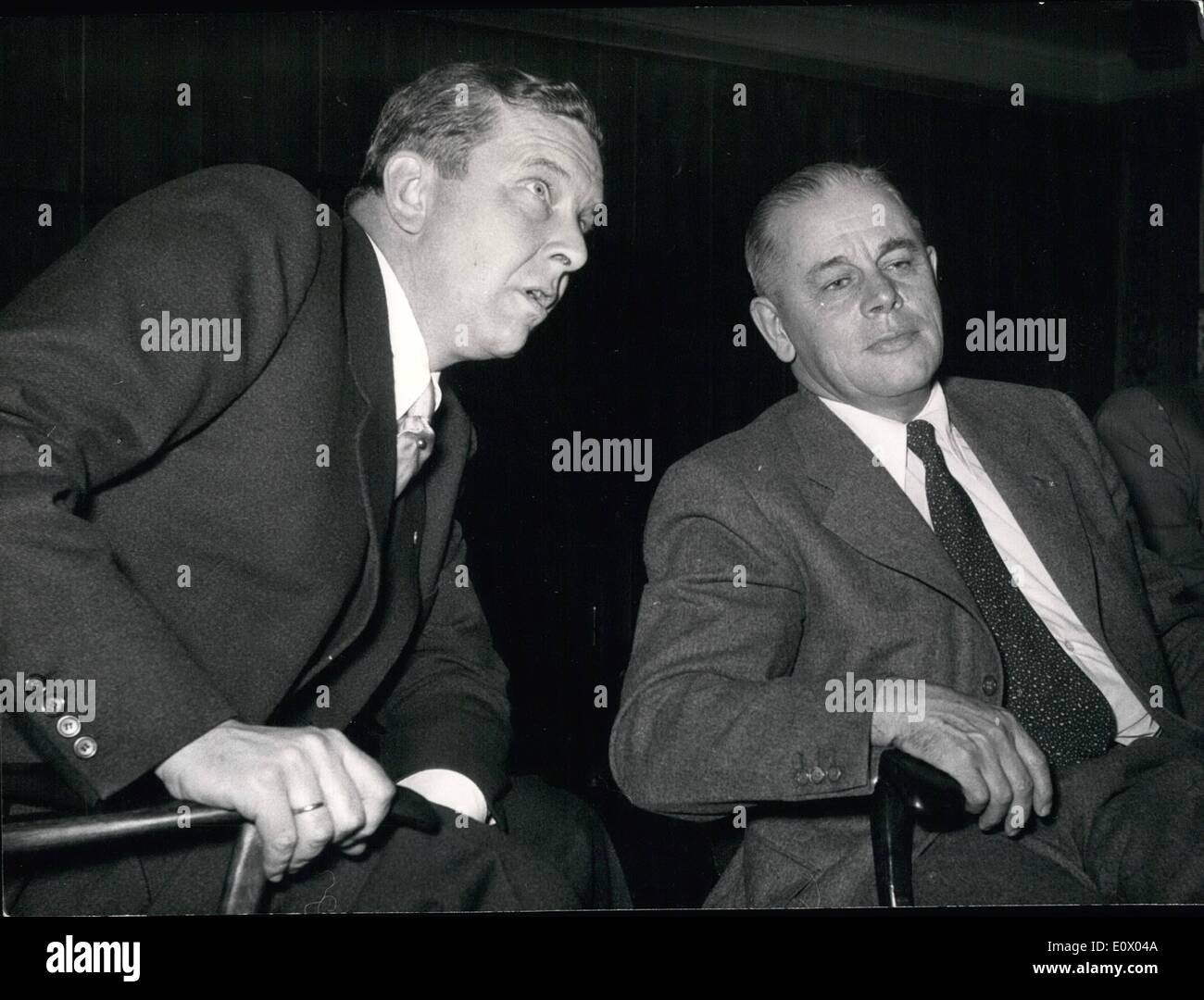 Septembre 09, 1964 - Herbert J. Taylor, président de International Mouvement rotatif de Chicago , est de prendre un voyage international à un Banque D'Images