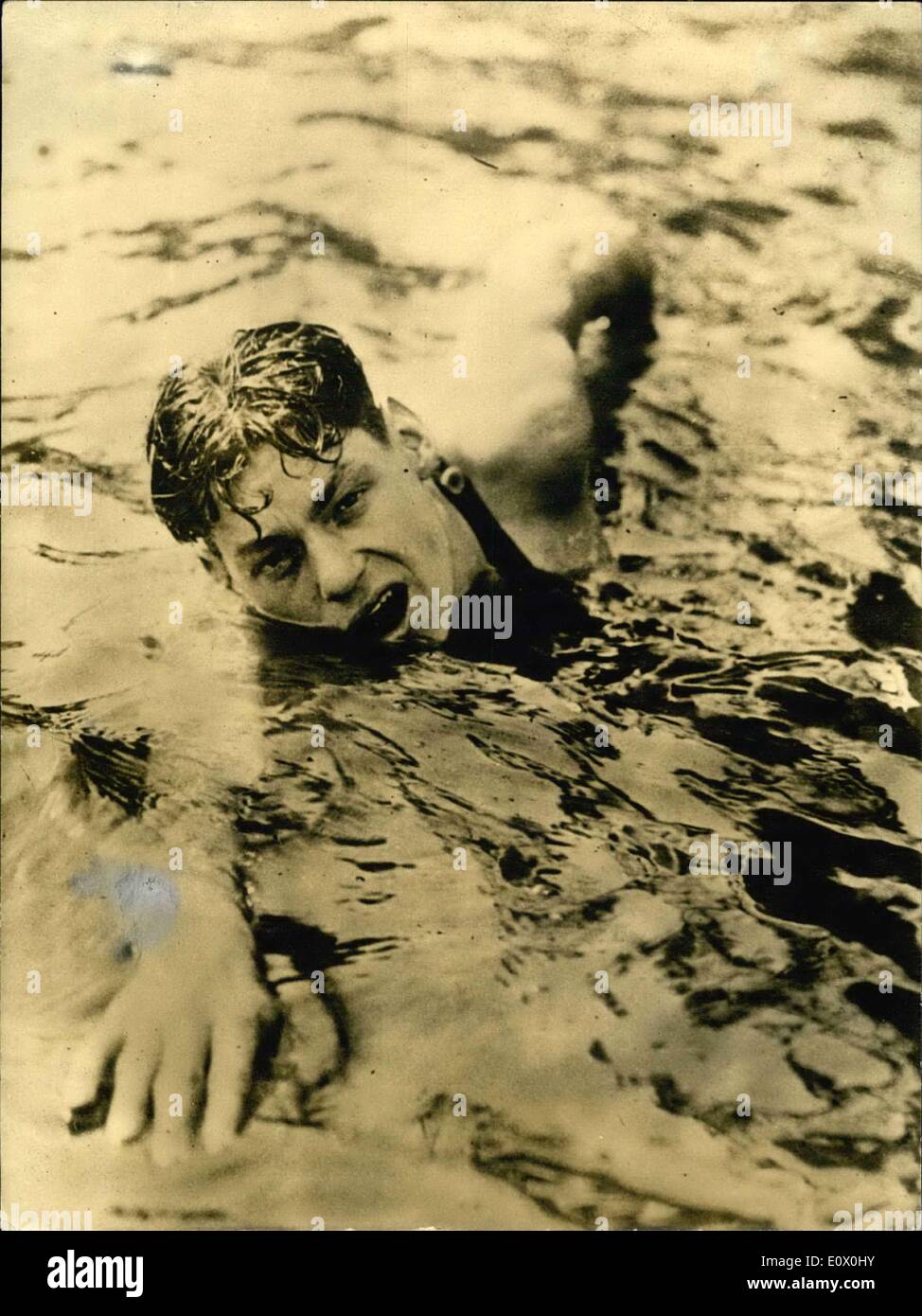 17 septembre, 1964 - le champion de natation Johnny Weissmuller Banque D'Images