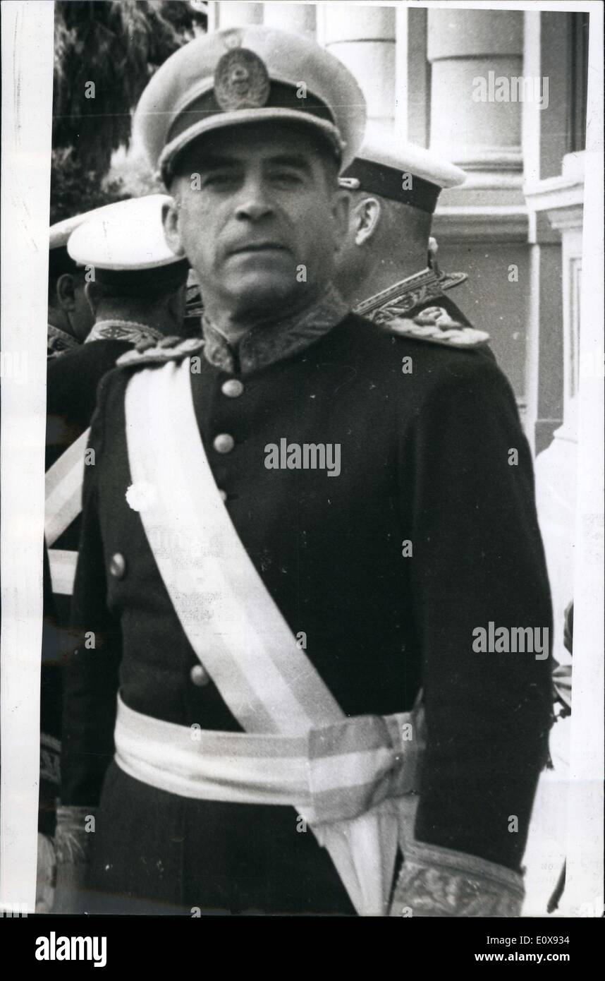Le 26 novembre 1965 - Pascual Pistarini nouveau commandant en chef de l'Armée Argentine. Après la démission soudaine du général Carlos Ongania du poste qu'il a été la tenue d'un dossier durée de trois ans, le général Pascual Pistarini a été nommé chef de l'Armée Argentine aujourd'hui. Banque D'Images