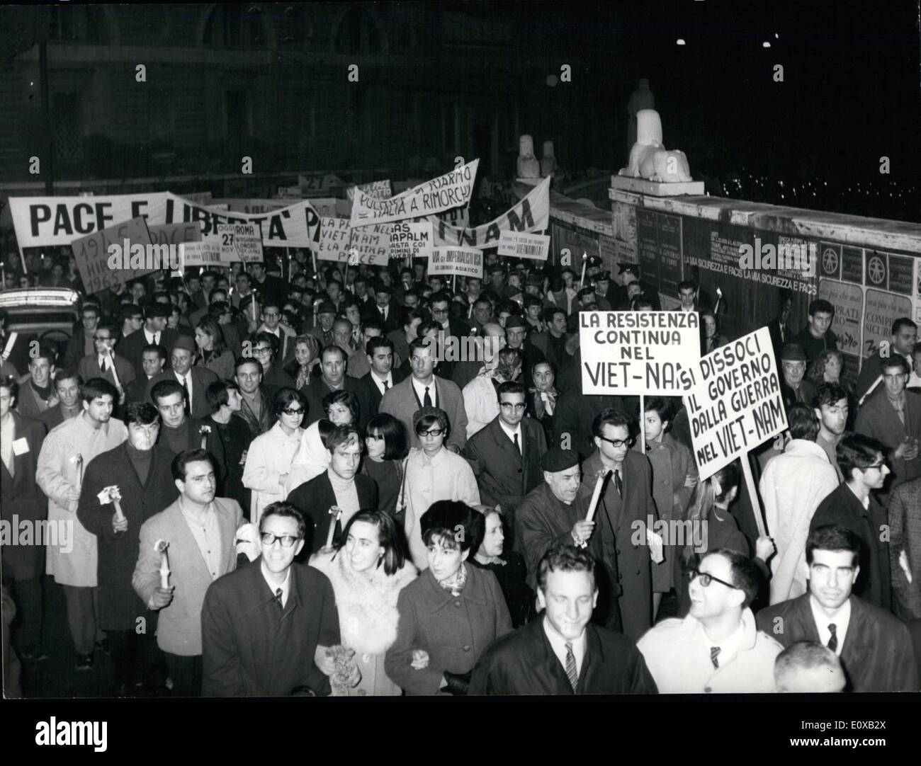 01 janvier 1966 - Marche pour la paix le 27 novembre 1965 avant de ''Paix service' Banque D'Images