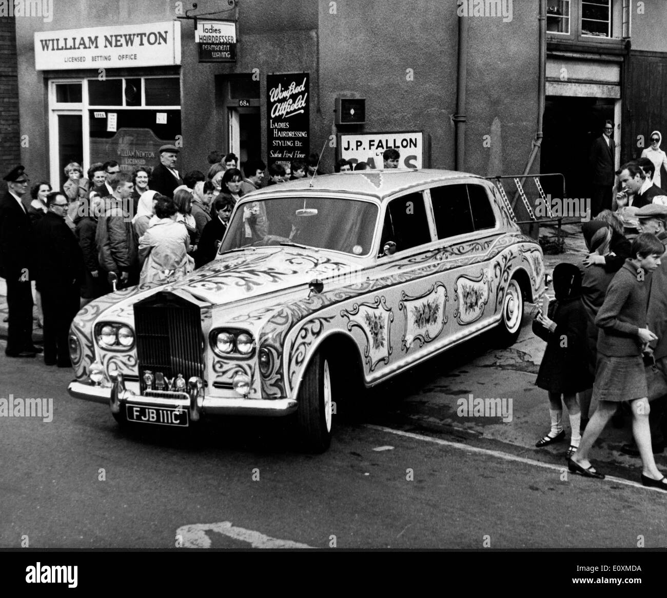 Chanteur John Lennon's re-décoré Rolls Royce Banque D'Images