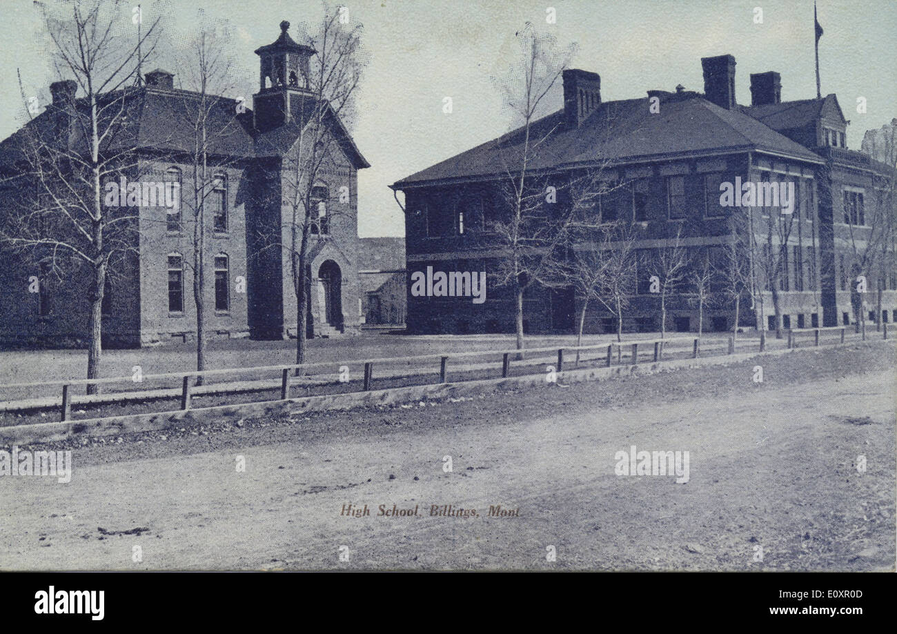 Le lycée historique de Billings à Billings, Montana, est un établissement d'enseignement important dans l'histoire de la région. Construit au début du XXe siècle, le bâtiment de l'école reflète le style architectural et les tendances éducatives de l'époque. L'école a joué un rôle clé dans le développement de la communauté locale, accueillant des générations d'étudiants et contribuant au paysage éducatif de Billings. Banque D'Images