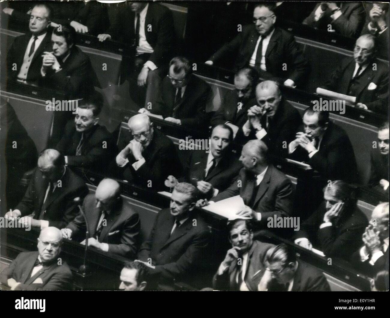 22 mai 1968 - Les opposants de Bill : Guy Mollet, François Mitterrand, Gaston Defferre, Pierre Mendes-France Banque D'Images