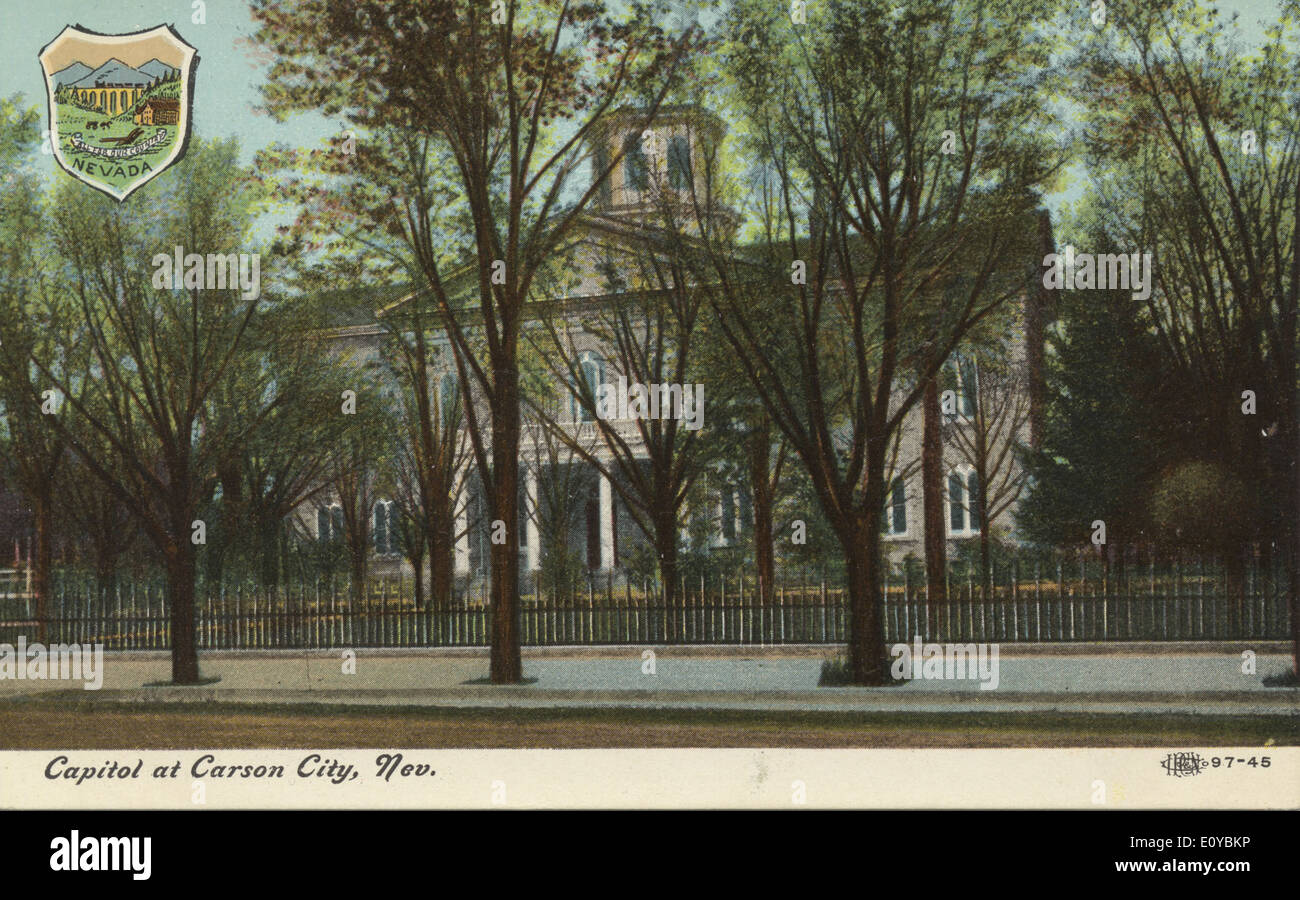 Une carte postale historique représentant le Capitole de Carson City, Nevada, mettant en valeur son architecture et l'importance gouvernementale. Cette image illustre l’importance du bâtiment dans l’histoire de l’État. Banque D'Images