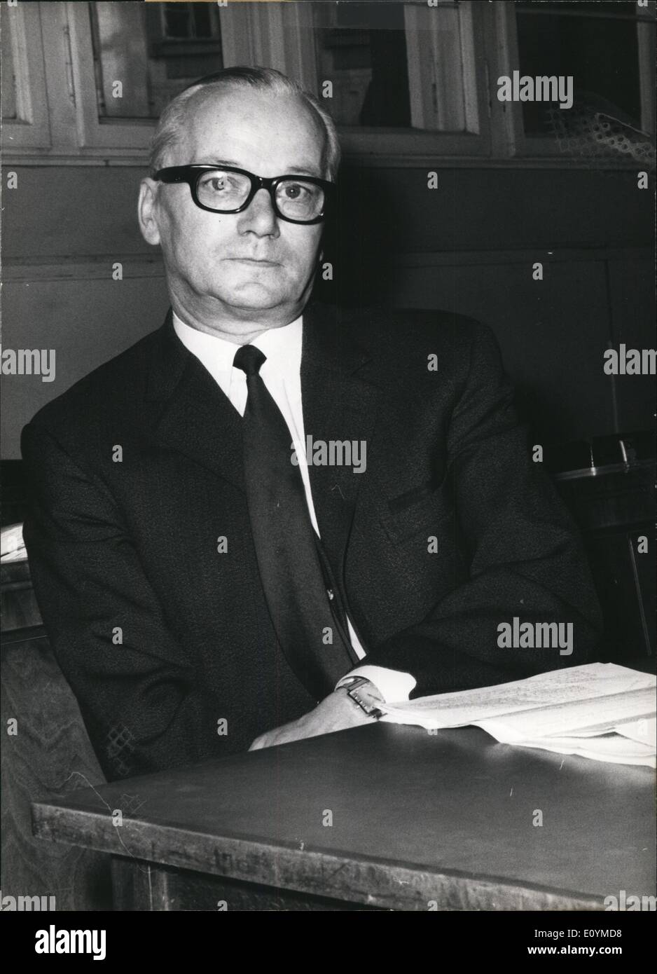 10 octobre 1970 - I Les hommes jugés parce que de l'aide de 115 fois meurtre : Au cours d'une proceediings qui avait commencé à un tribunal avec jury à Francfort (Allemagne détails épouvantables d'un camp de concentration national-socialiste (cc)-crime a été connue. Selon eux, 115 cc-prisonniers ont été assassinés, parce que le ''Institute-Ancestor- Patrimoine Recherche'' de la SS-chef Heinrich Himmler avaient besoin de leurs squelettes pour les enquêtes. Le ''Père'' du patrimoine recherches traitées du Teutonics Banque D'Images