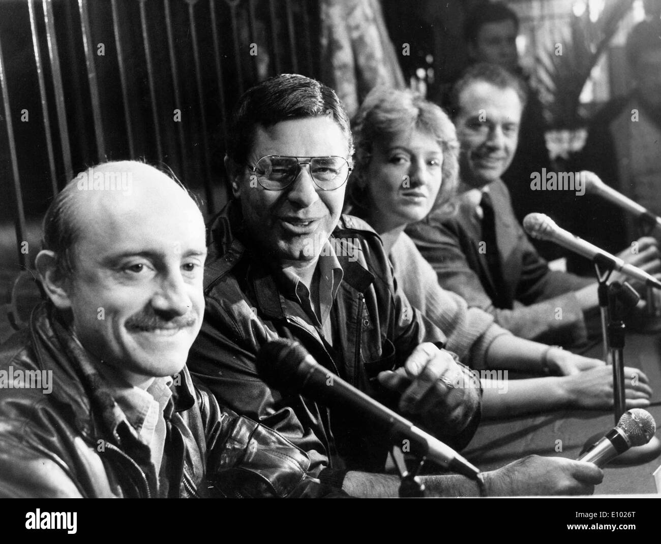 Jerry Lewis et co-stars à la conférence de presse Banque D'Images
