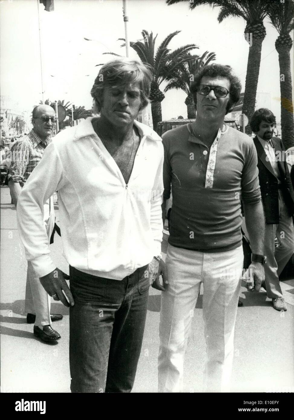 09 mai 1972 - Robert Redford et Sydney Pollack au Festival de Cannes Banque D'Images