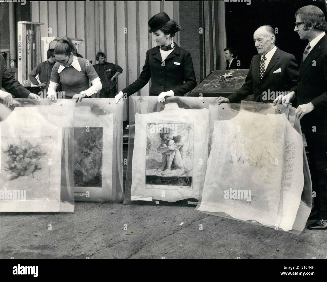 Livre Le Plus Chere Du Monde Livre le plus cher arrive le plus lourd livre le plus cher Banque de  photographies et d'images à haute résolution - Alamy