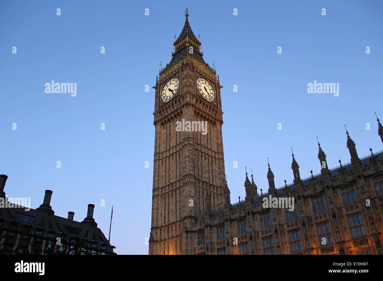 Londres : Big Ben (Elizabeth Tower) du côté ouest Banque D'Images