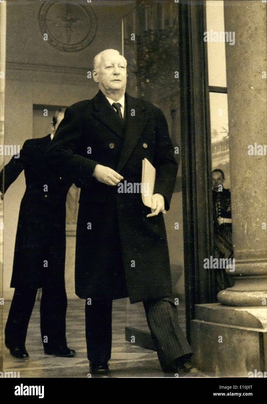 Mar. 14, 1973 - M. Pierre Messmer,à la résidence du Premier Ministre Banque D'Images