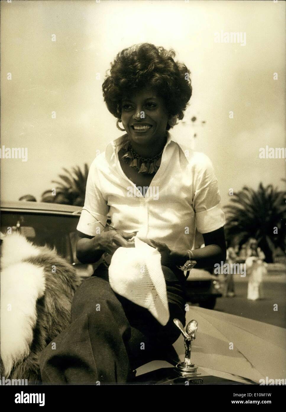 25 mai 1973 - Diana Ross est arrivé à Nice pour présenter le film Sydney Furie, ''Lady Sings the Blues,'' au Festival de Cannes. Elle a joué dans la Billie Holiday film biographique. Banque D'Images