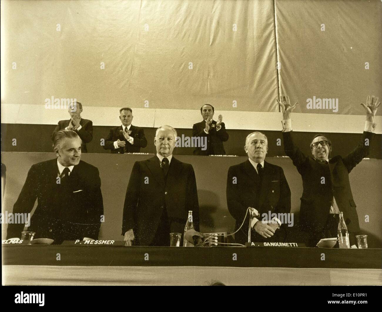 19 novembre 1973 - De gauche à droite : Jacqes Chaban-Delmas ; Pierre Messmer, d'Alexandre Sanguinetti, Michel Debré. Banque D'Images