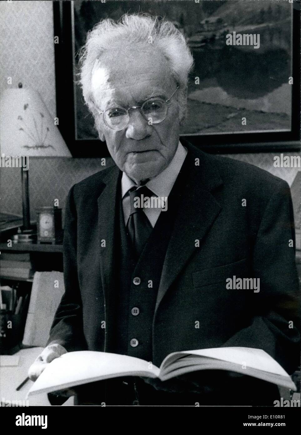 10 octobre 1973 - Prix Nobel de médecine et de physiologie décerné à des professeurs d'Allemand : Ensemble avec le Professeur Nicolas Tinbergen, Banque D'Images