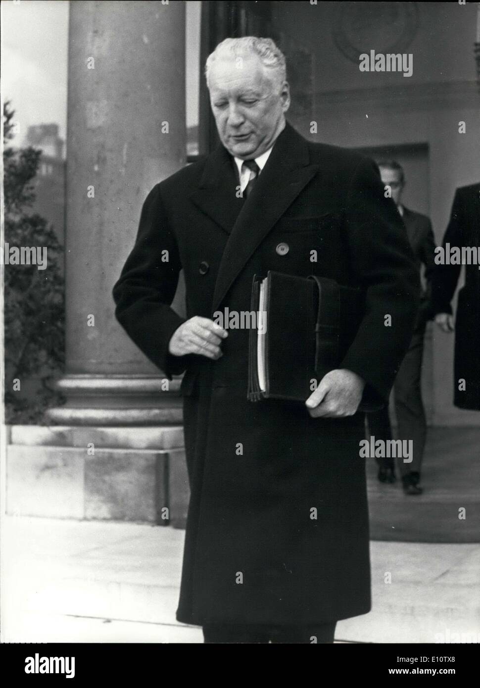 27 février 1974 - à l'avocat réunions des ministres ce matin à l'Elysée, le premier ministre Pierre Messmer (photo) a présenté la démission de son gouvernement au corps du président Pompidou. Banque D'Images