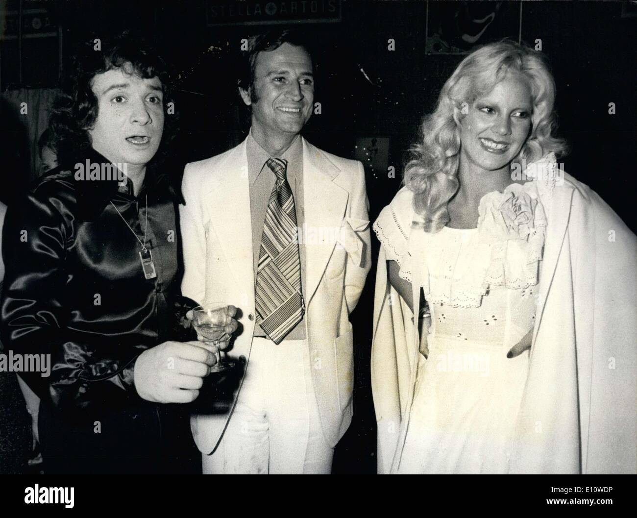 Juin 22, 1974 - Georges Descrieres, Michel sardou, et Sylvie Vartan Banque D'Images