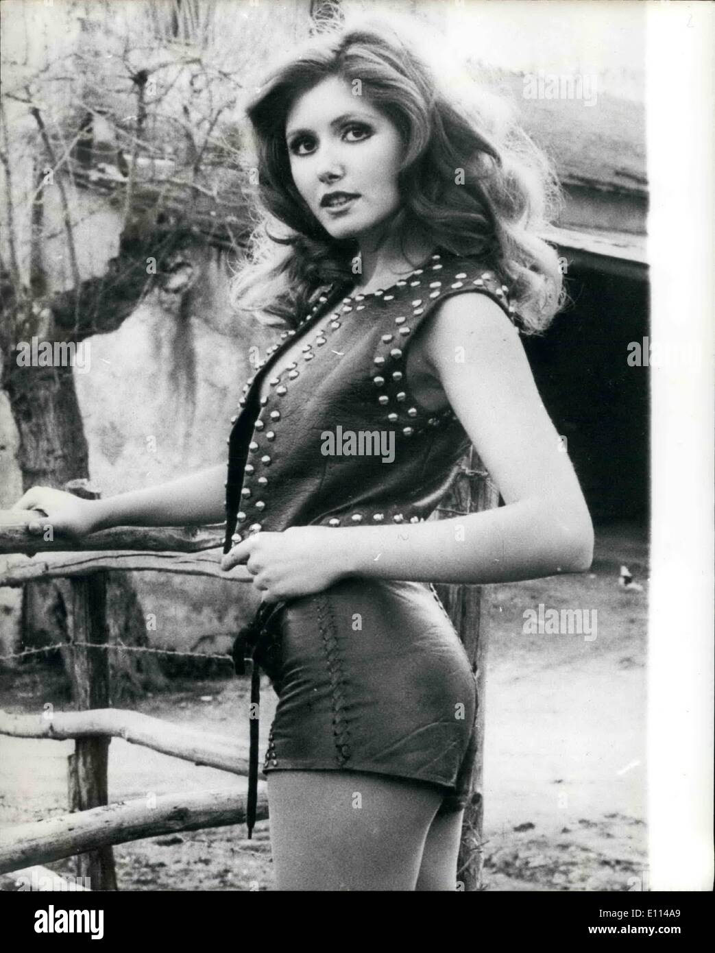 08 août 1975 - Sexe-film starlet est la dernière fille dans la vie de sexe  ; Stavros Niarchos starlette de cinéma Pia Giancaro est devenue la dernière  fille dans la vie de