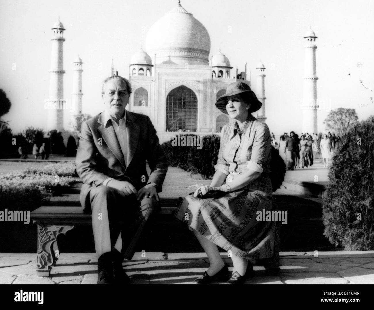 Le Ministre des affaires étrangères, Sven Andersson visites Taj Mahal Banque D'Images