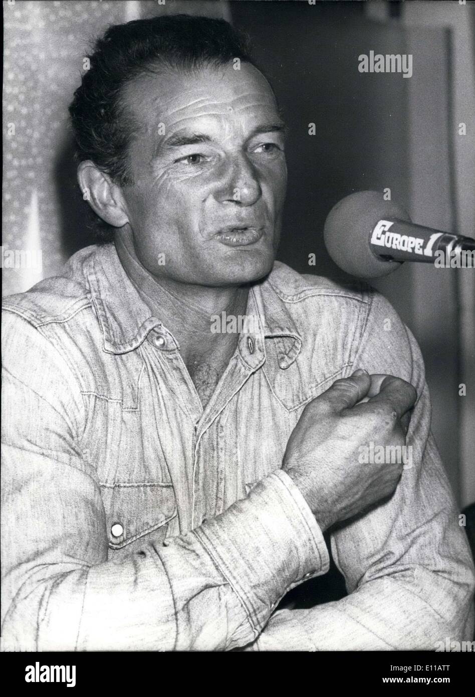 Photo De Presse Originale D'Éric Tabarly – Format 16x24cm