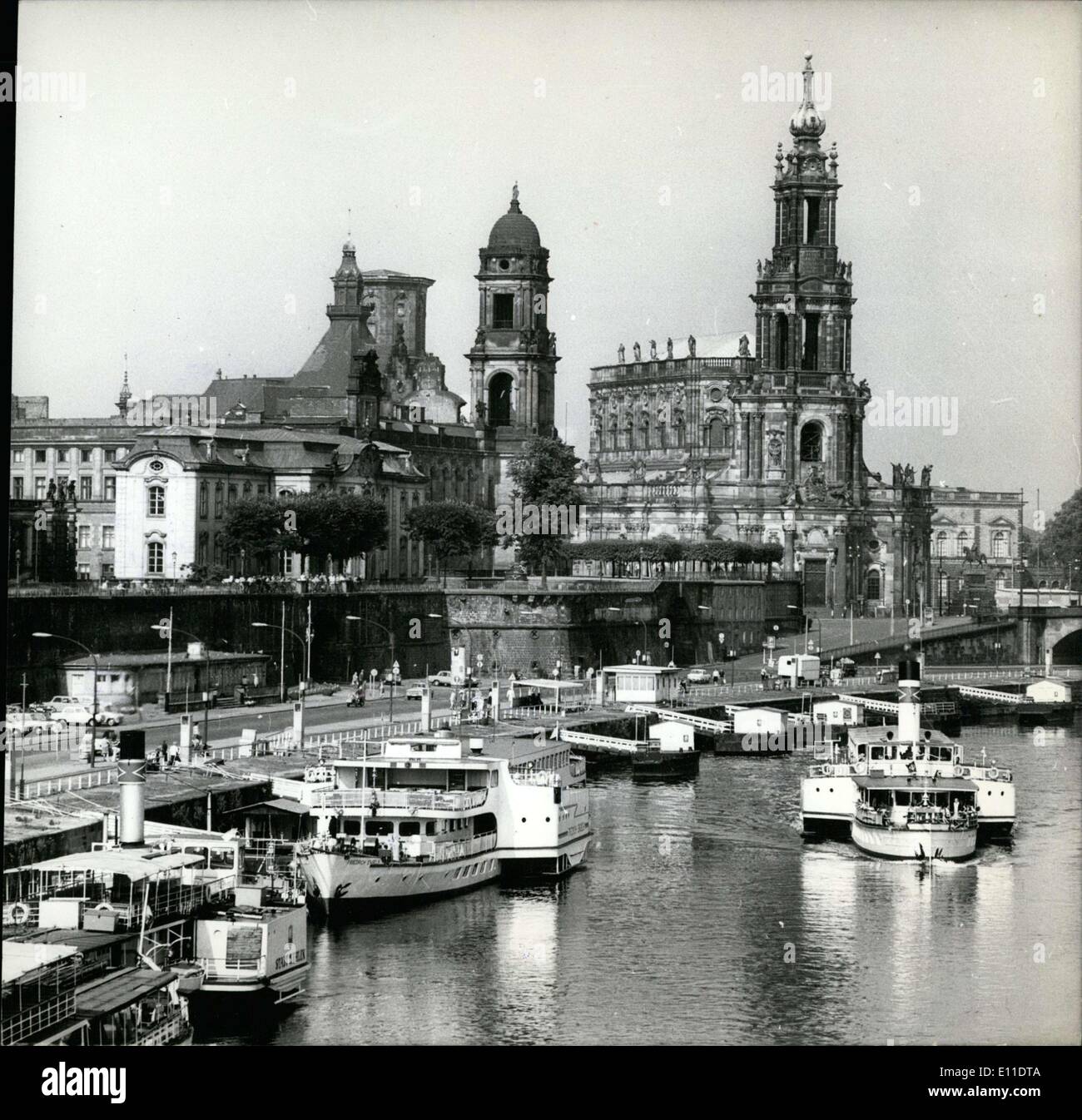 July 30, 1977 - Vue de Dresde de l'Elbe. Banque D'Images