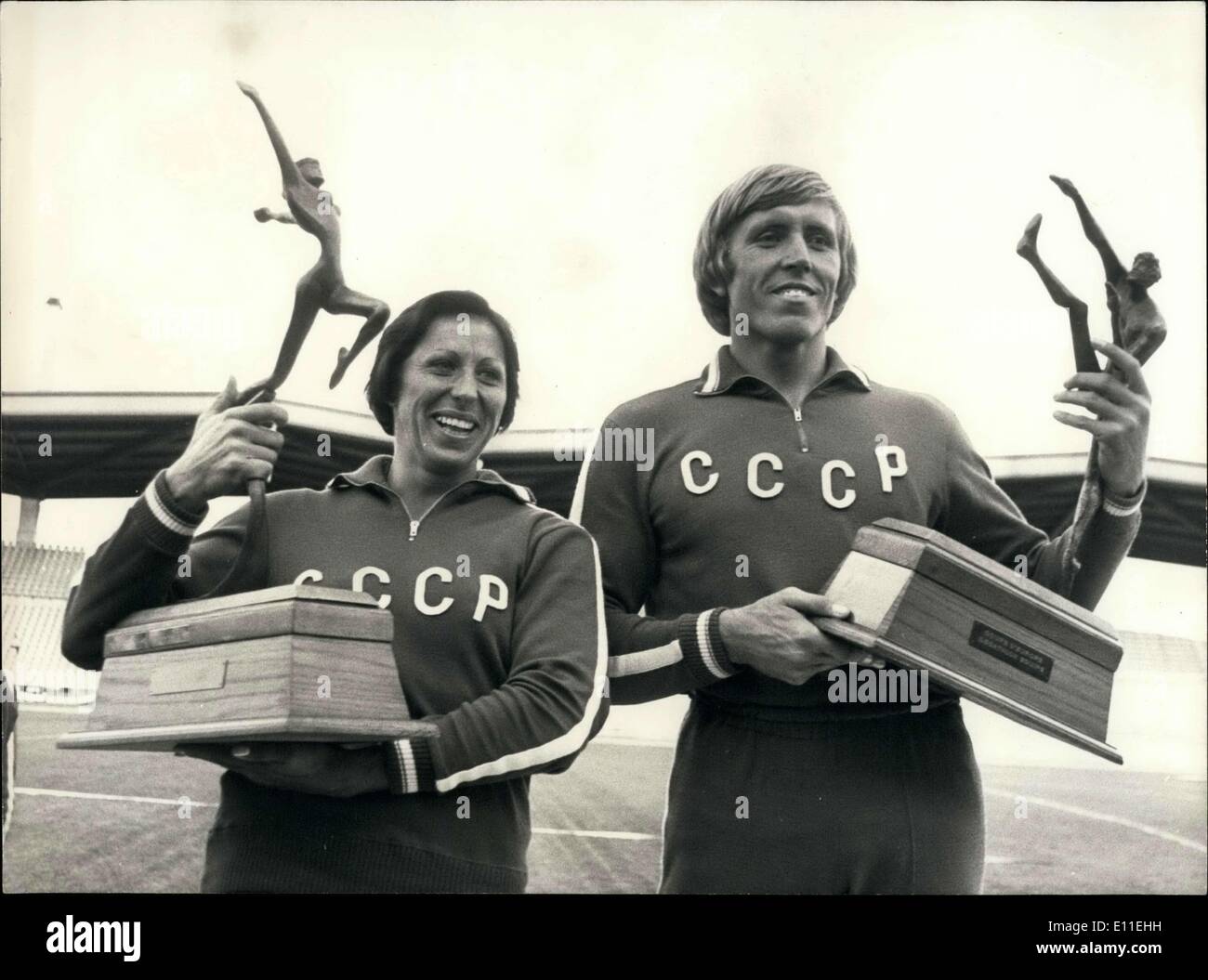 Septembre 19, 1977 - Deux athlètes russes gagner la Coupe d'Europe des épreuves combinées (décathlon et le pentathlon) qui ont eu lieu au stade du Nord à Lille. Banque D'Images