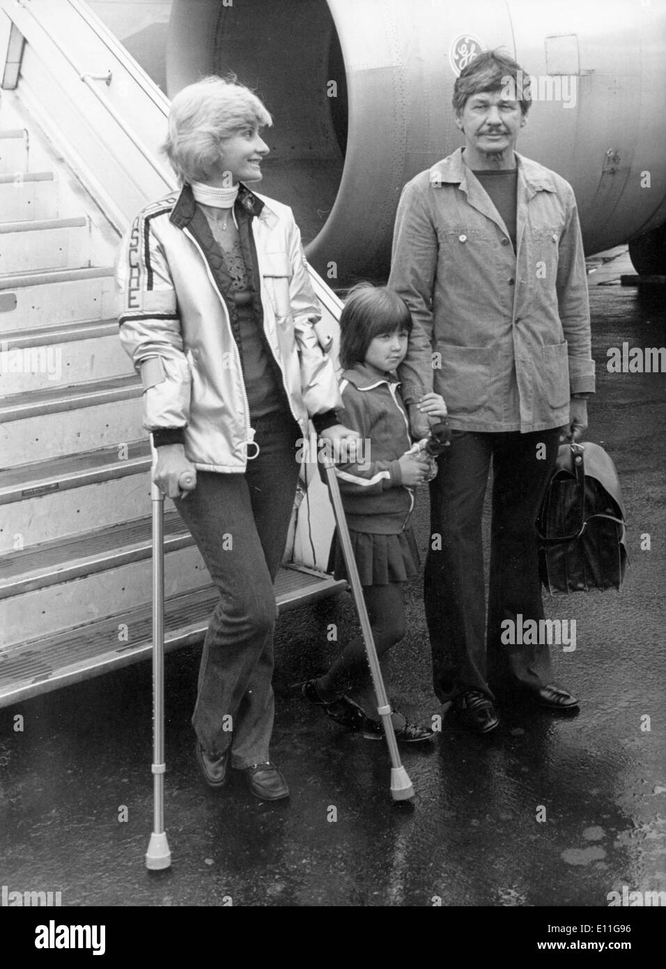 Acteur Charles Bronson avec Jill Ireland et sa fille Banque D'Images