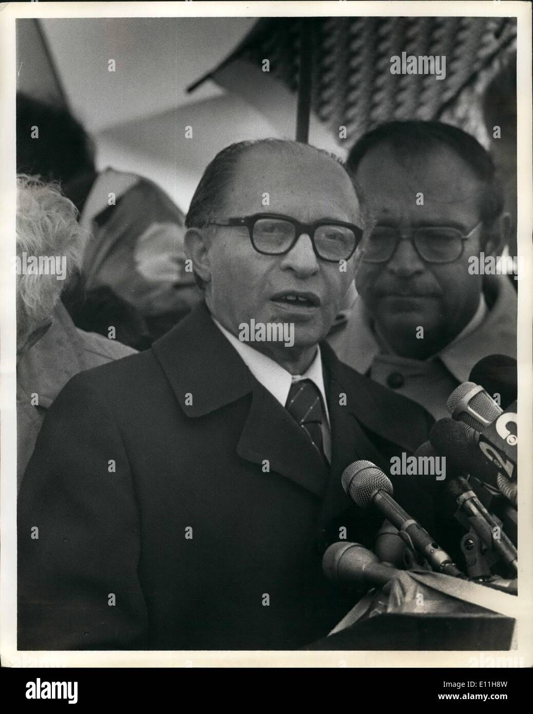 01 janvier 1978 - Le Premier Ministre d'Israël, Menachem Begin, qui est représenté sur l'arrivée à l'aéroport JFK. nw Hôtel - Images - photos Banque D'Images