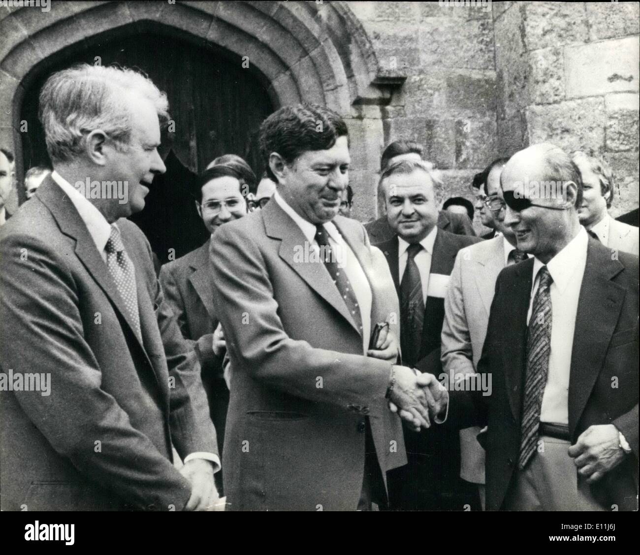 Juillet 07, 1978 - négociations de paix au Moyen-Orient Le Château de Leeds Dayan et Kamel Rencontrez la presse - avant le début de la paix au Moyen-Orient Banque D'Images