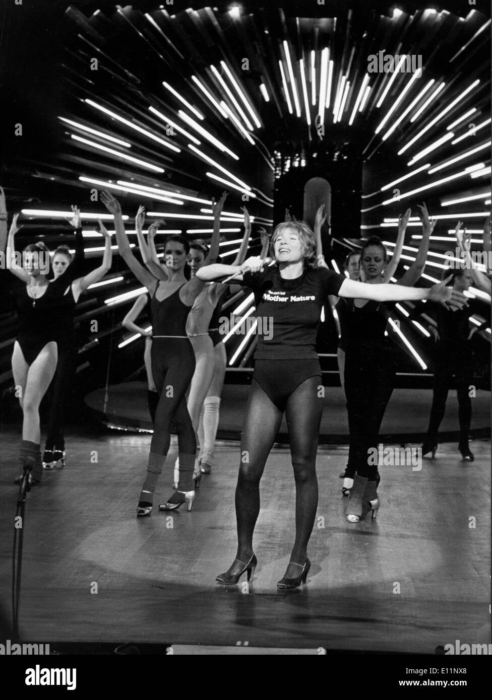 L'actrice Shirley MacLaine répète pour Broadway Banque D'Images