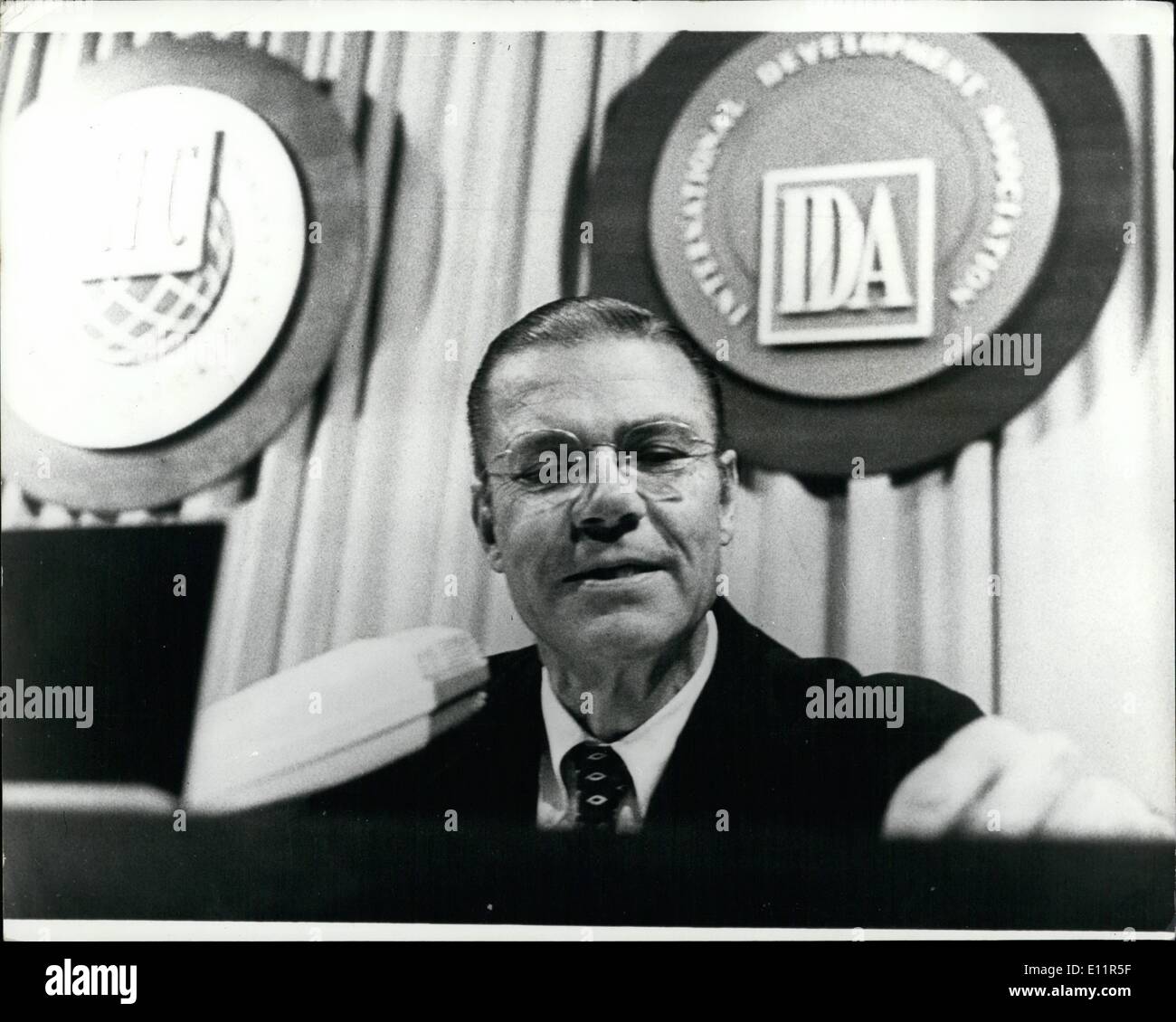 23 septembre 1979 - 23 septembre 1970 Ouverture de l'Assemblée du Fonds Monétaire International et la Banque mondiale. Photo Keystone montre : M. Robert McNamara, Président de la Banque mondiale, vu parler à Copenhague le lundi, à l'ouverture de la conférence de la Banque mondiale et le Fonds monétaire international. Banque D'Images