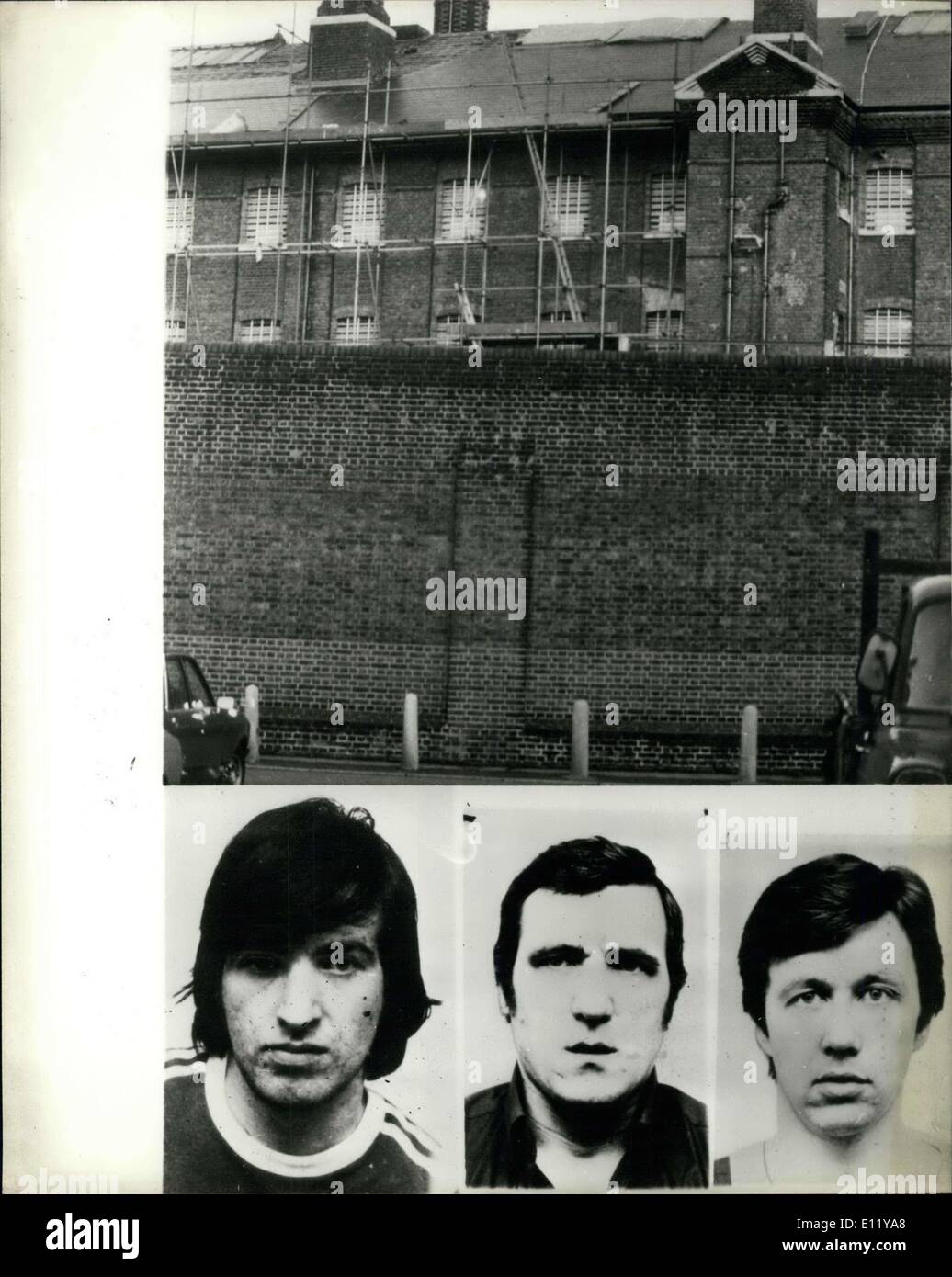 Le 17 décembre 1980 - danger man ira s'échappe de la prison : 25 ans Gerard Tuite, décrit un être haut sur Scotland Yard's Most Wanted list échappé durant les premières heures d'hier (Dec. 16) avec deux autres personnes de la prison de Brixton, Londres. Les hommes qui se sont échappés avec Tuite, étaient Stanley Thompson et James Alfred Mocdy. Ils se sont enfuis après avoir franchi les murs de leurs cellules dans d'aile, une aile haute sécurité, puis sur un toit plat à l'extérieur de la cellule de Tuite Banque D'Images