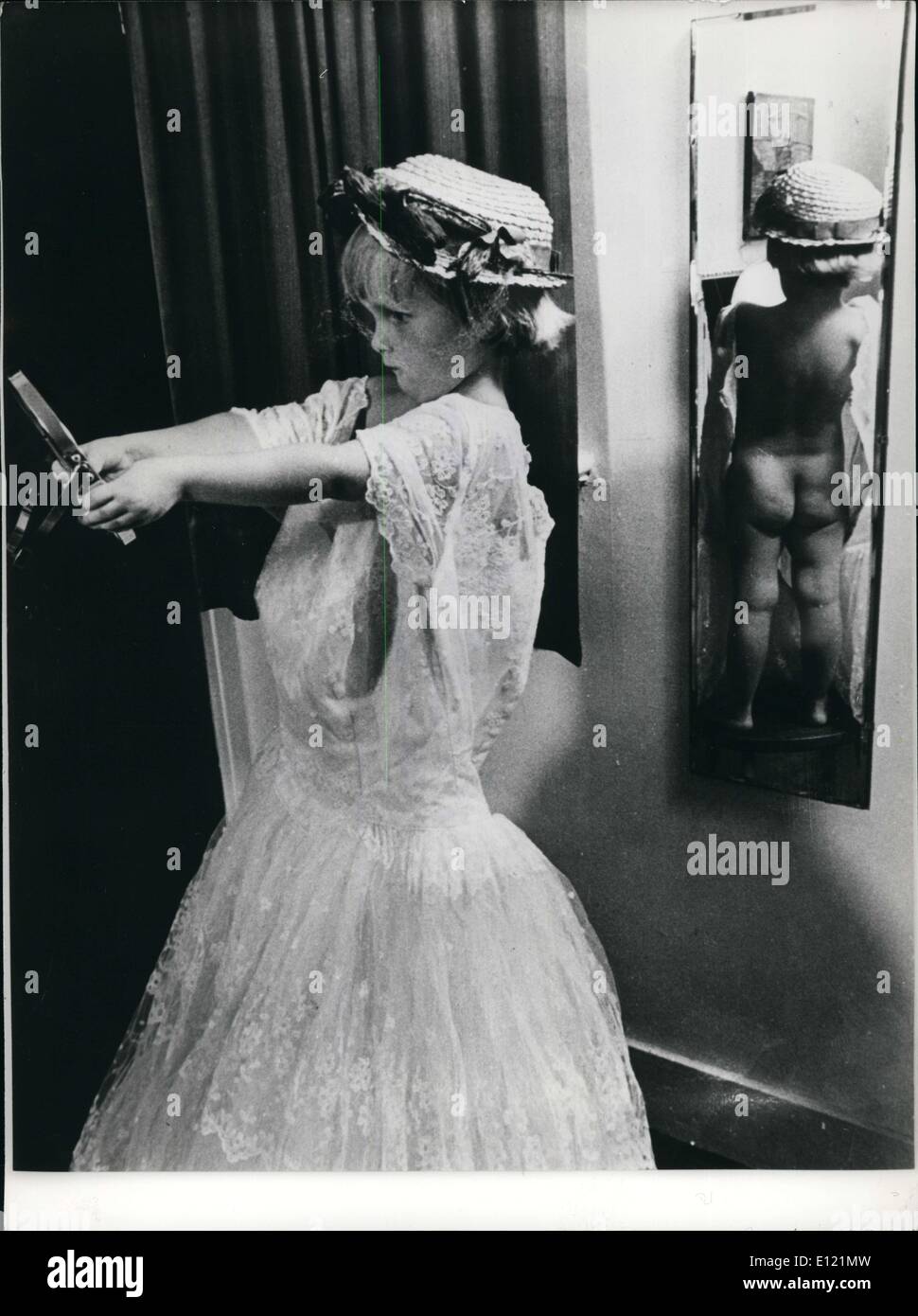 03 décembre 1981 - Enfant actrice dans ''Tess'' de Roman Polanski Banque D'Images