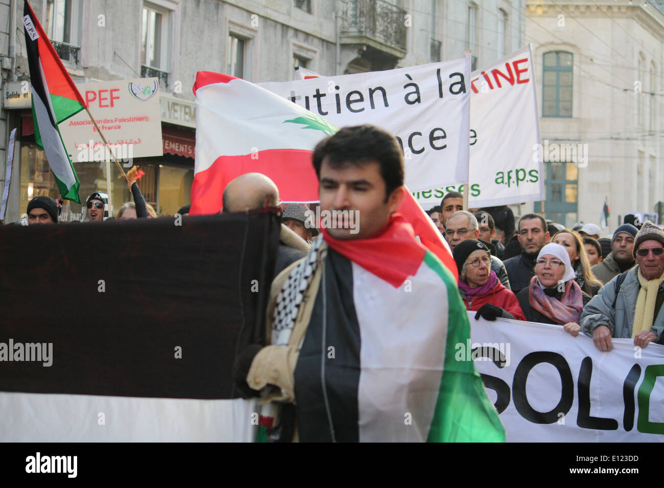 Protestation contre l'occupation israélienne en Palestine, Grenoble, Isère, Rhône-Alpes, France. Banque D'Images