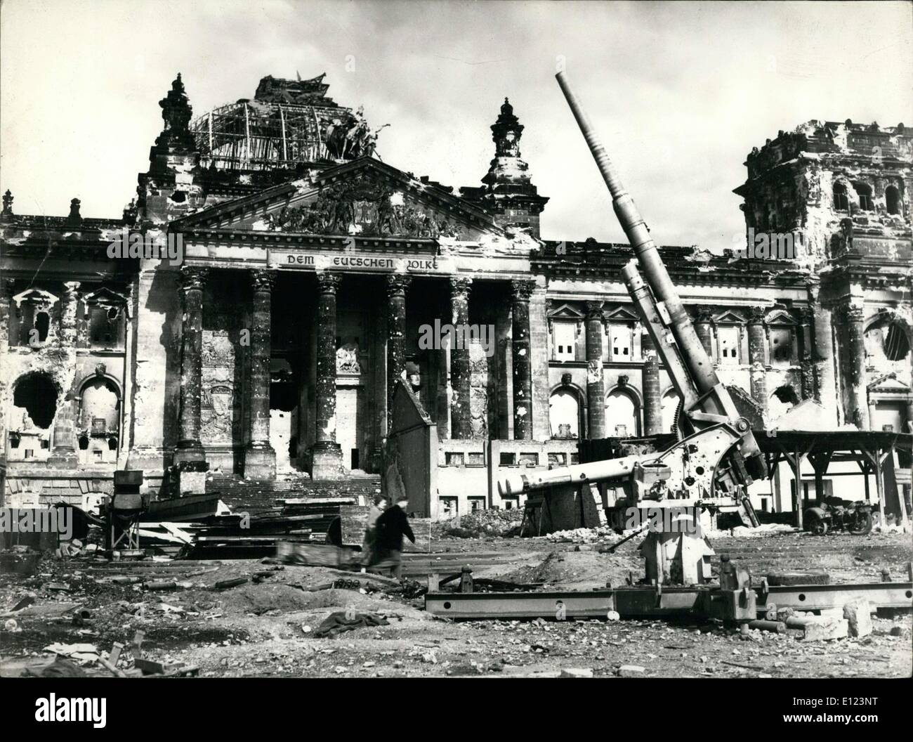 Berlin 1945 Banque de photographies et d’images à haute résolution - Alamy