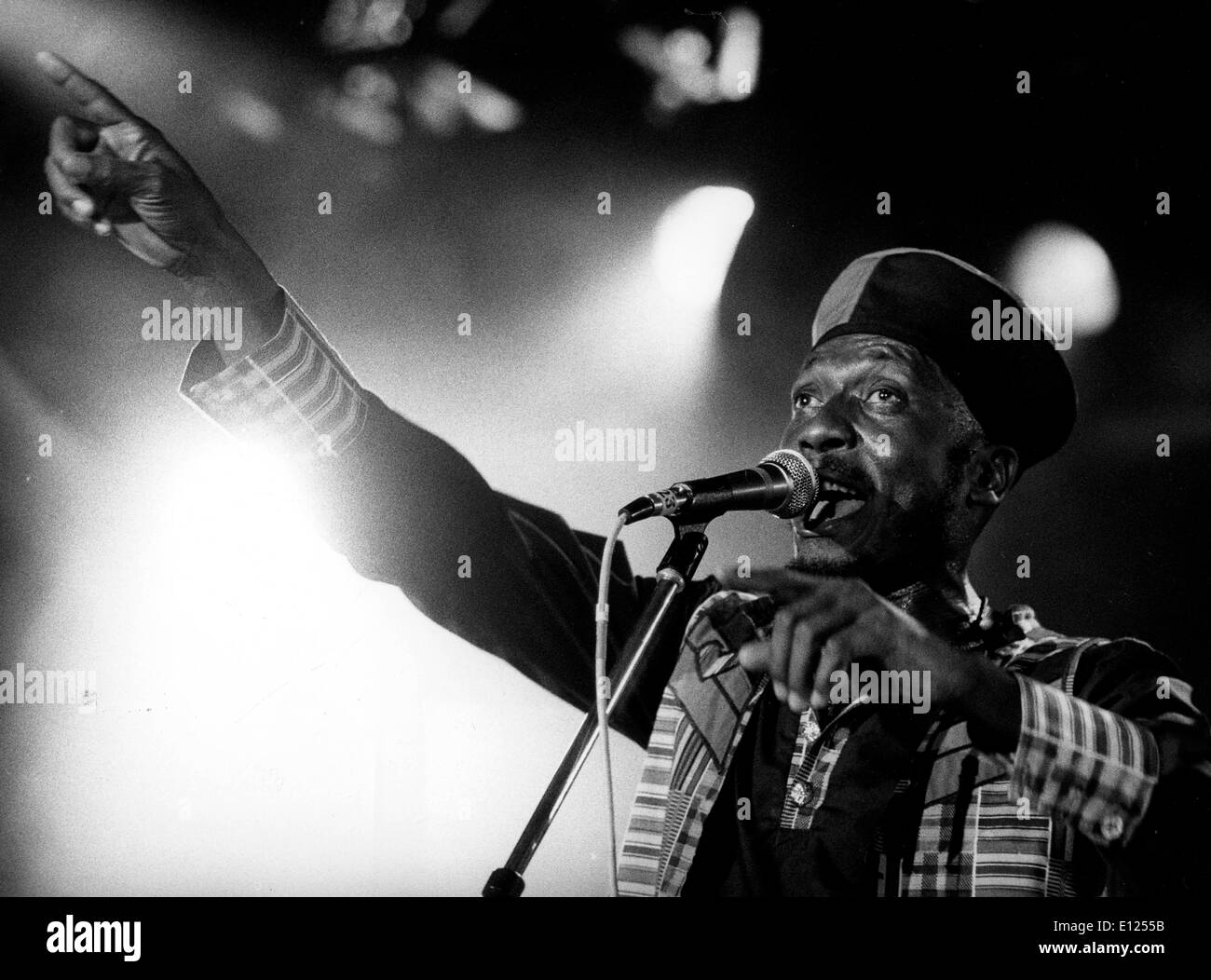 Musicien jamaïcain de reggae, Jimmy Cliff se produisant au Festival de Jazz de Montreux Banque D'Images