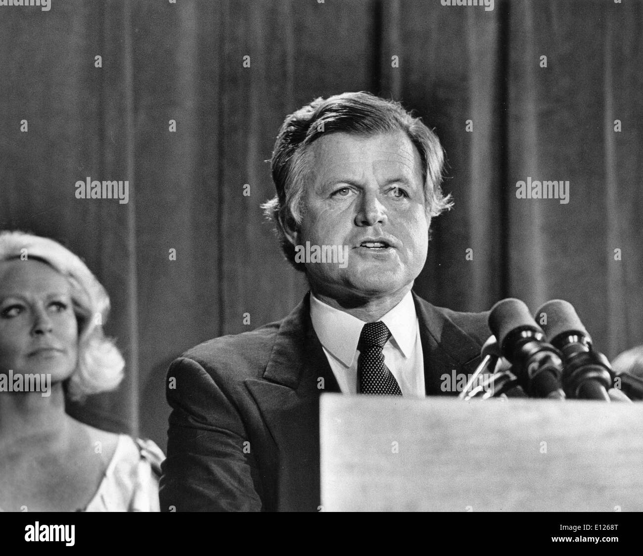 20 mai 2008 - Boston, Massachussets, USA - Essais effectués après le sénateur Edward Kennedy a subi une crise a montré qu'il a une tumeur maligne au cerveau dans le lobe pariétal gauche. (Crédit photo : Image : KEYSTONE Photos USA/ZUMAPRESS.com) Banque D'Images
