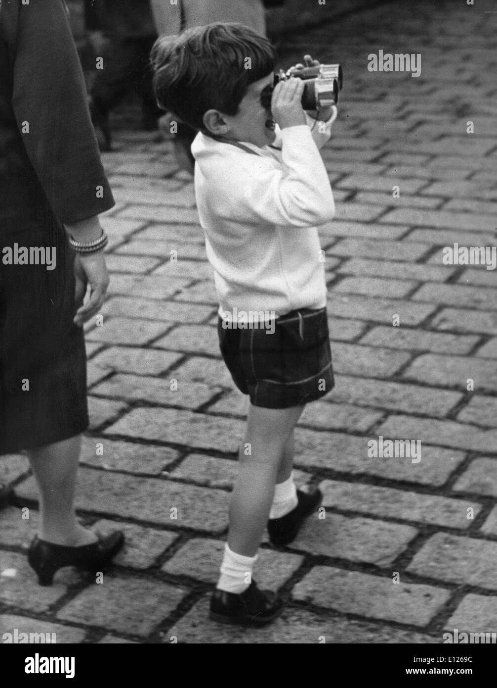 Dec 27, 2006 ; Boston, MA, USA ; John F. Kennedy JR AKA John John. La famille Kennedy est une famille irlando-américaine dans la politique et le gouvernement en ordre décroissant du mariage de Joseph P. Kennedy et Rose Fitzgerald Kennedy. La prédominance de la famille démocratique est connu pour son libéralisme politique à l'américaine. Le plus connu est la fin des Kennedy Président des États-Unis John F. Kennedy. Les Kennedy sont souvent comparés à l'Adams, Bush, et Taft familles, parmi les plus influentes familles politiques américains Banque D'Images