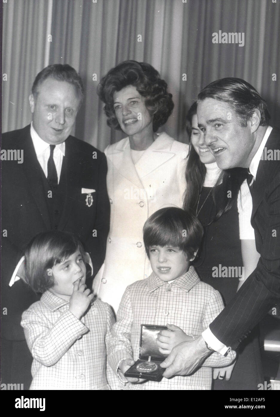 Jan 18, 2011 - Paris, France - Robert Sargent Shriver, JR. 9 novembre 1915 Ð 18 janvier 2011 était un homme politique américain et Banque D'Images