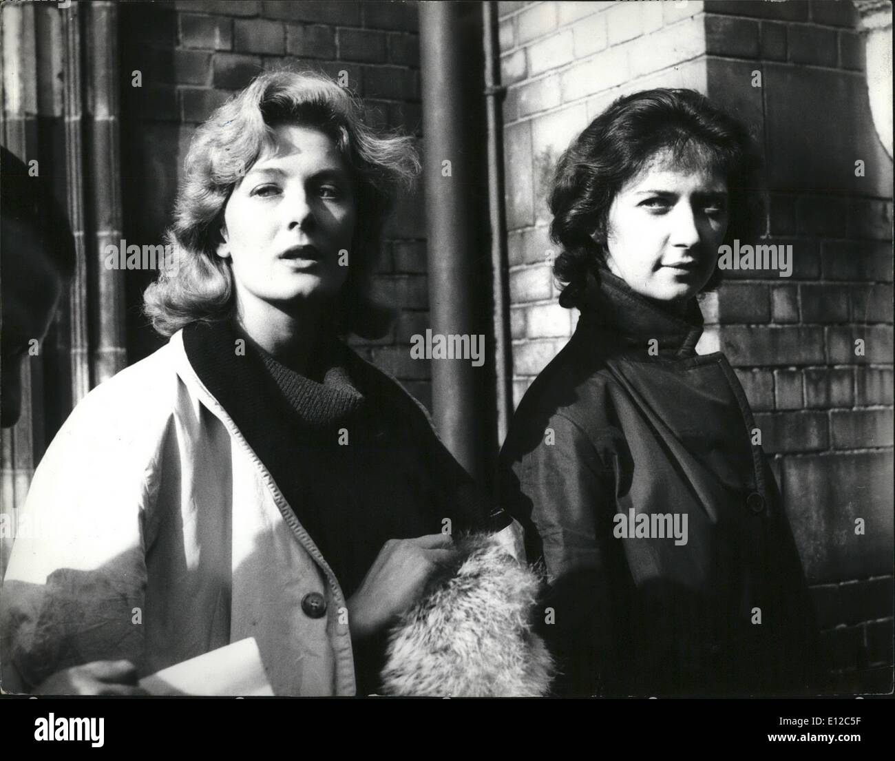 Le 12 décembre 2011 - Vanessa Redgrave à gauche Banque D'Images