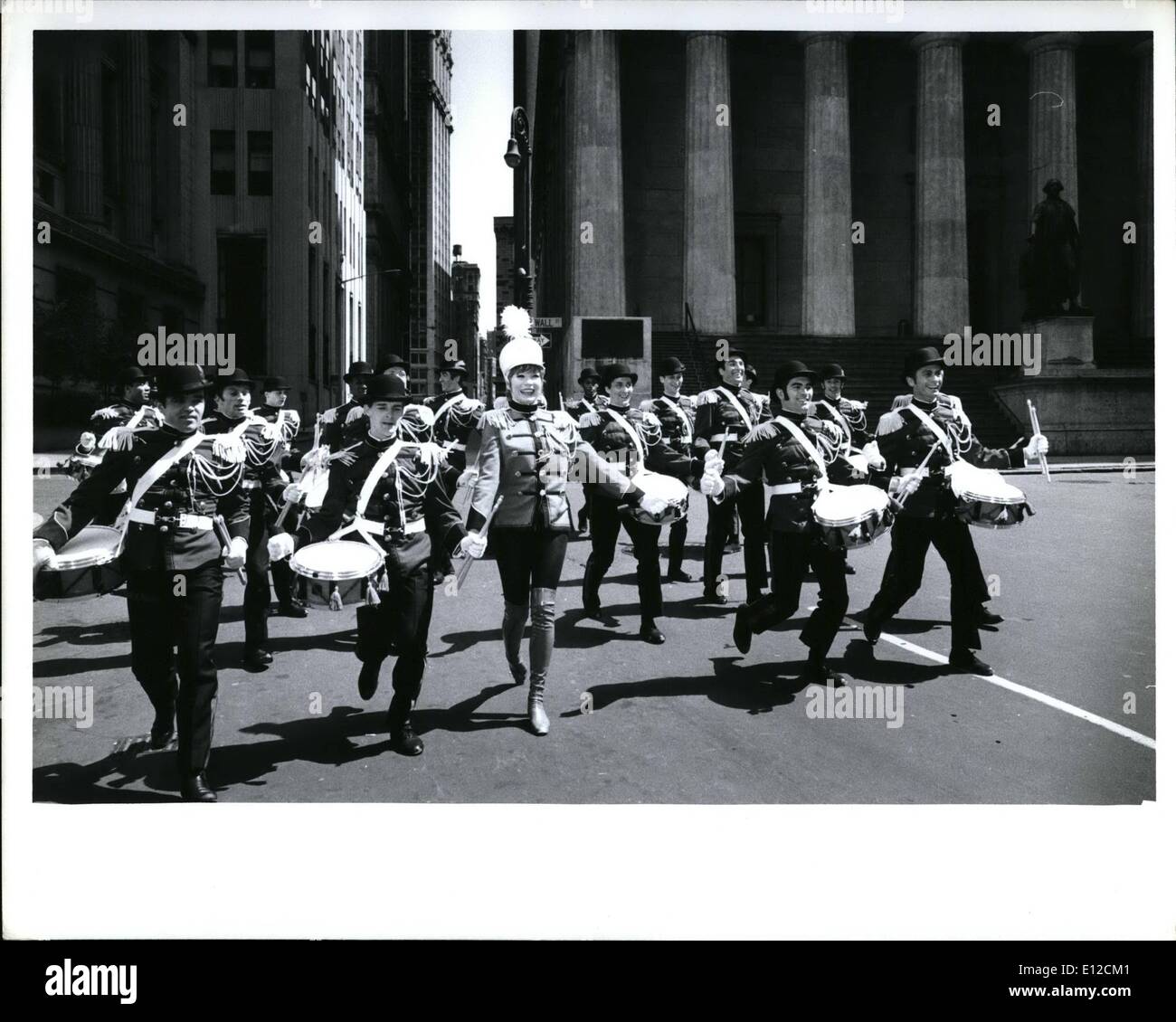 Le 12 décembre 2011 - Shirley Maclaine. Banque D'Images