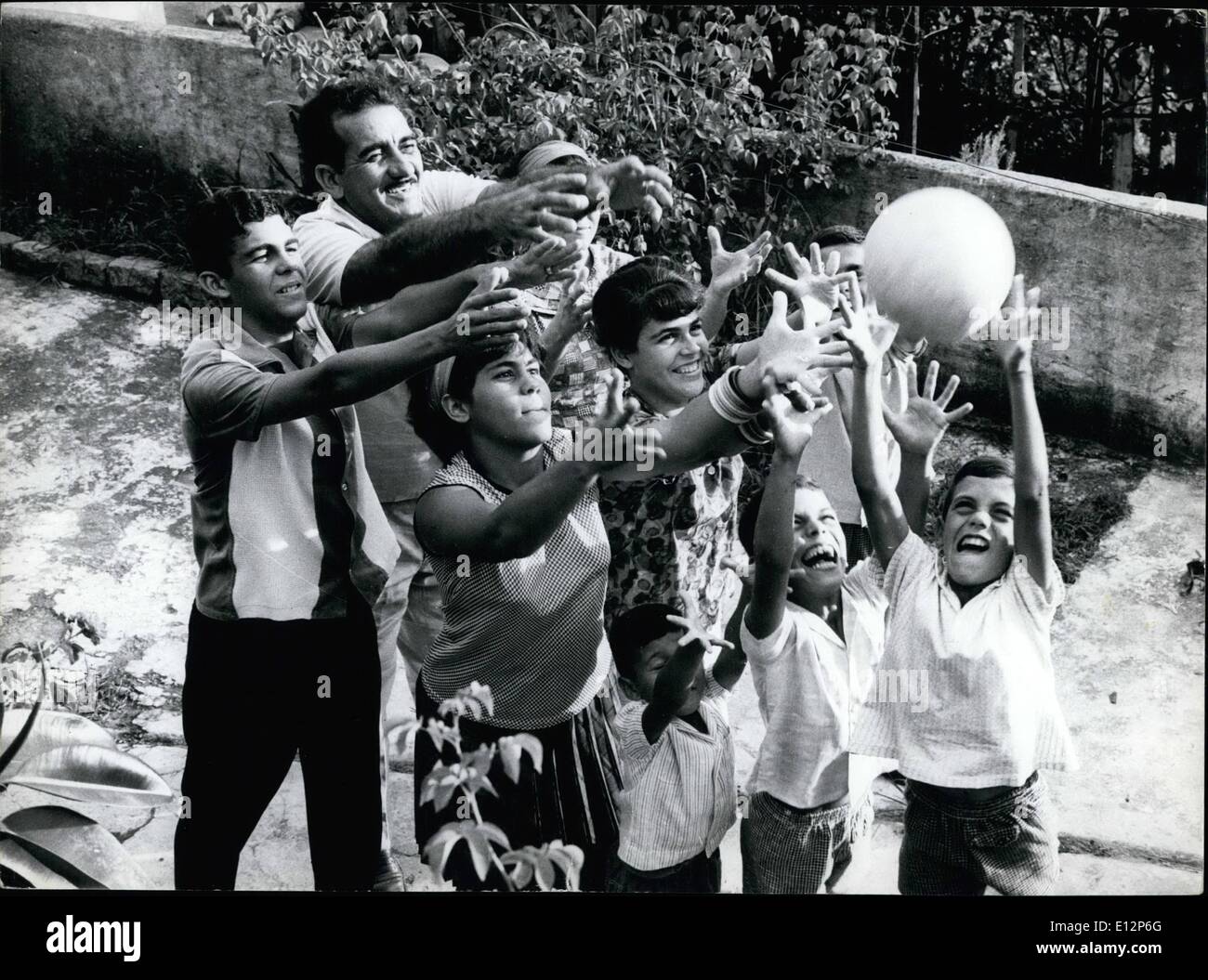 24 février 2012 - Brésil - grande famille, Familia Brincando Banque D'Images